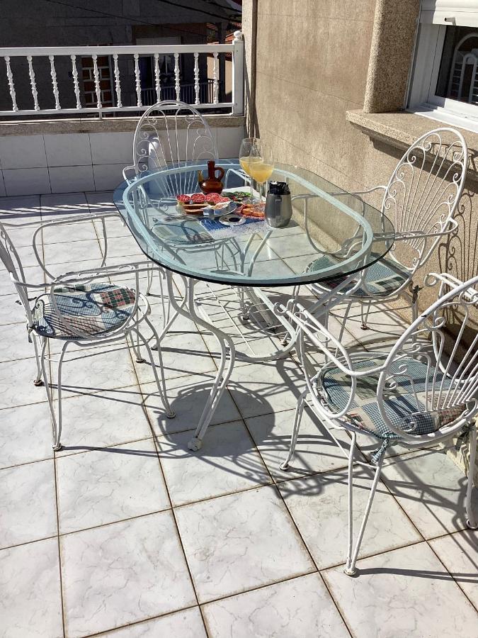 Atico Con Terraza Leilighet O Grove Eksteriør bilde